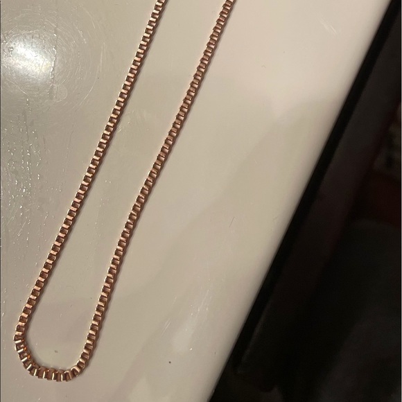 Jewelry - Rose Gold Plated Box Chain